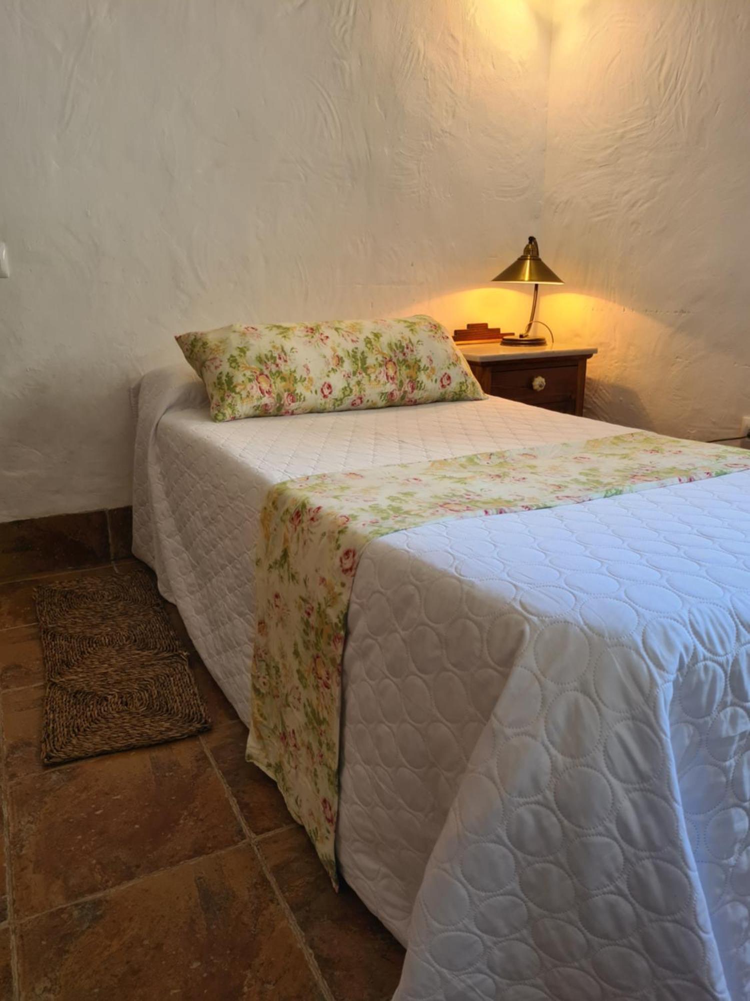 Bed and Breakfast La Posada Amena Carcabuey Zimmer foto